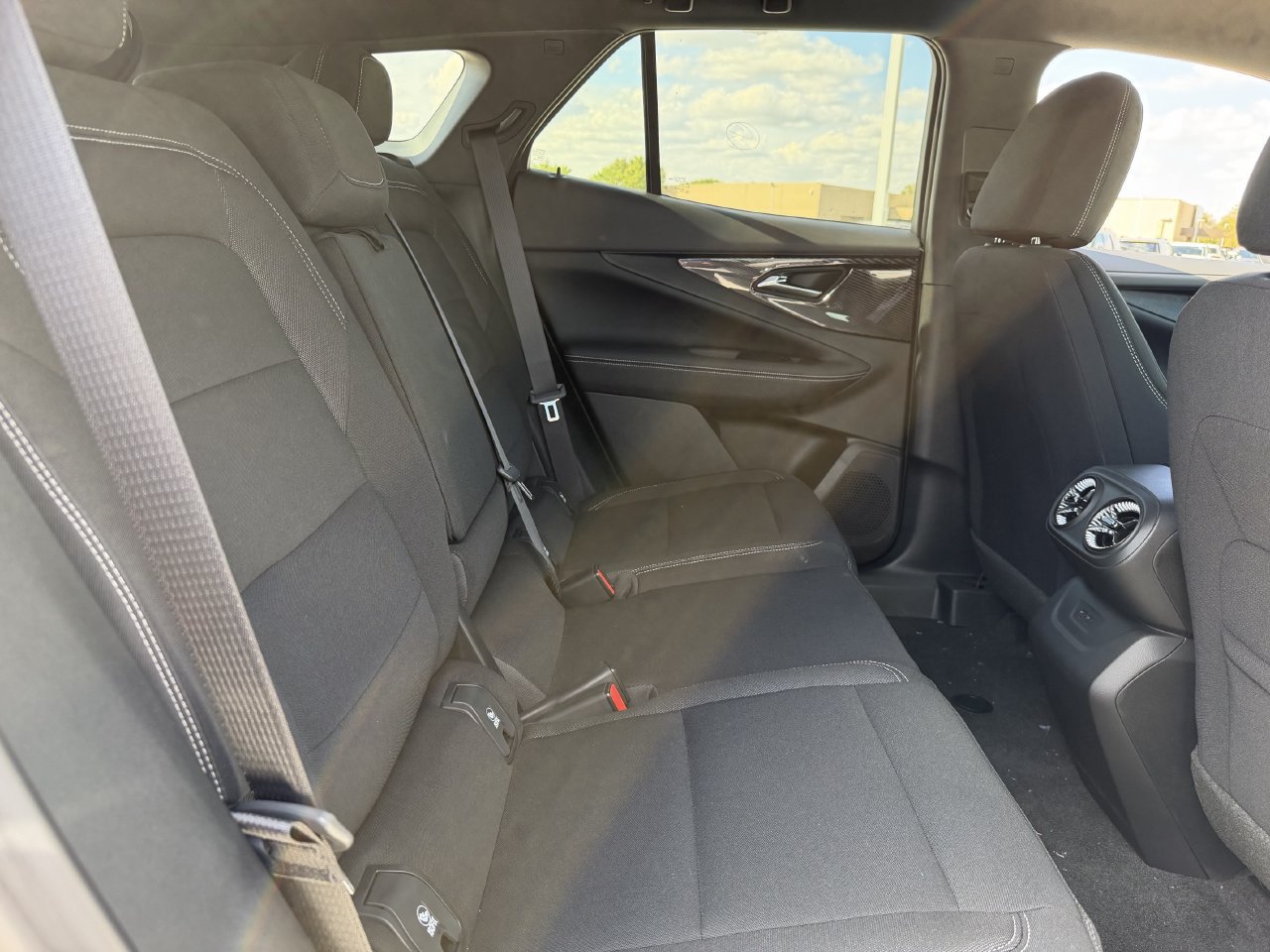 New 2027 Chevrolet Blazer EV LT w/ Midnight/Sport Edition FWD image 24