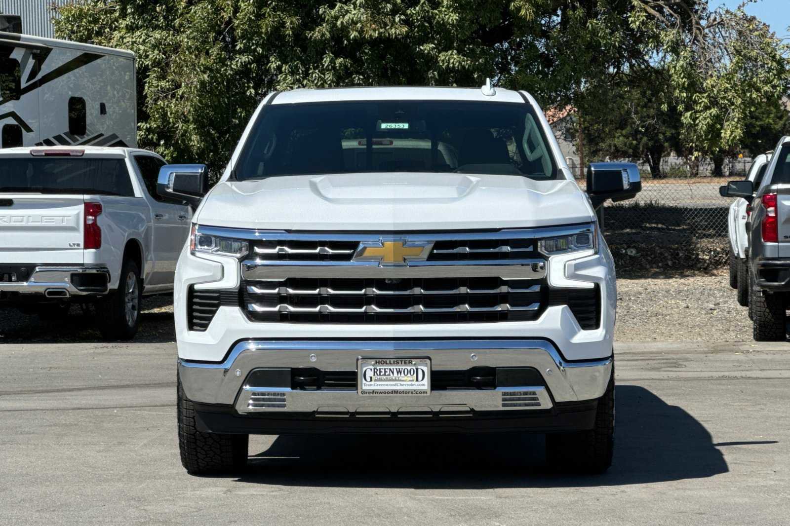 New 2026 Chevrolet Silverado 1500 LTZ w/ LTZ Premium Package image 3