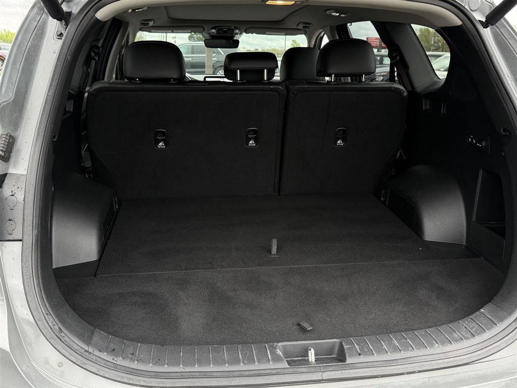 Used 2023 Hyundai Santa Fe SEL Premium image 28