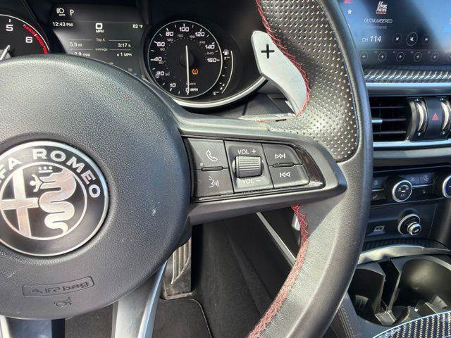 Used 2023 Alfa Romeo Stelvio Estrema AWD/4WD image 37