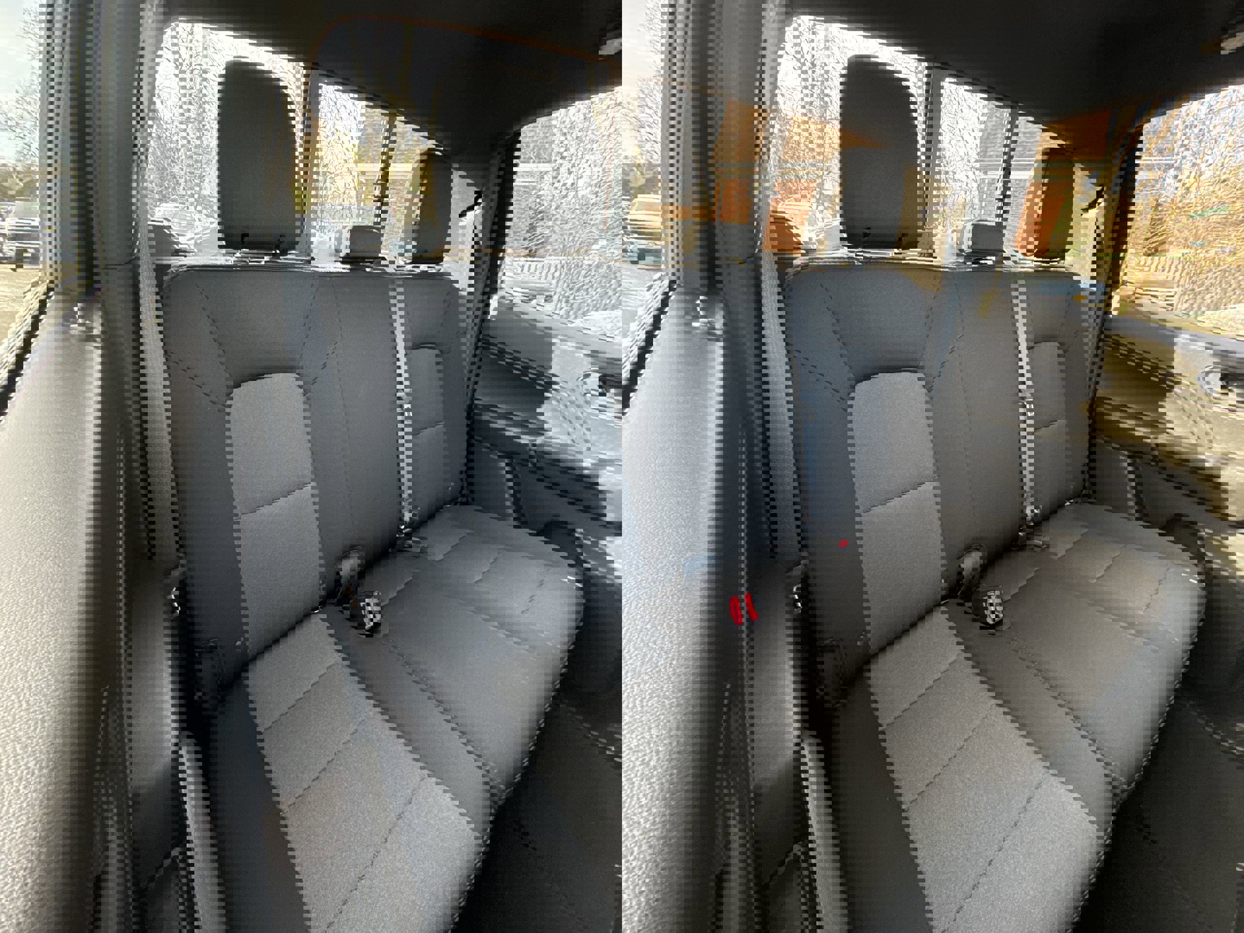 Used 2025 Chevrolet Colorado Trail Boss image 28