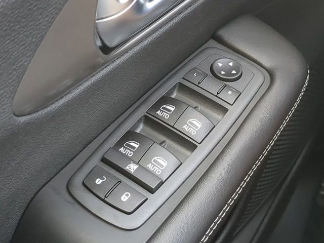 New 2026 Chrysler Pacifica Select w/ S Appearance Package image 30