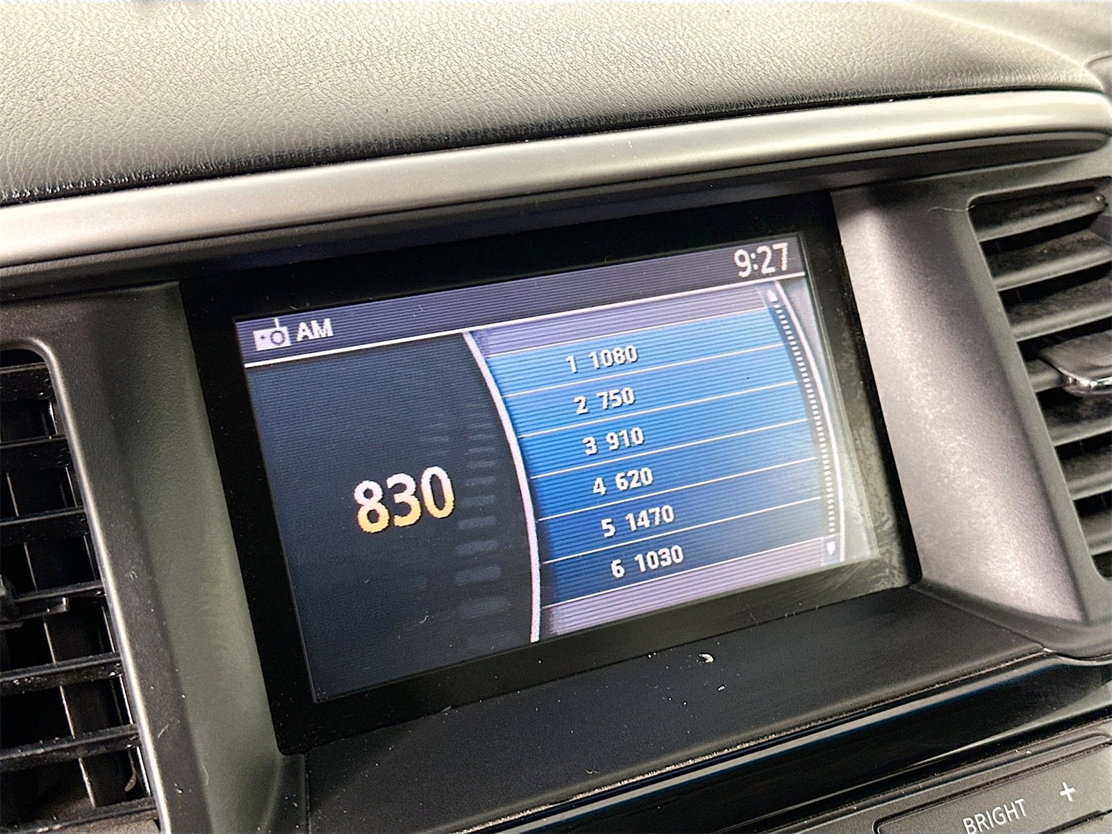 Used 2013 Nissan Pathfinder SV image 15