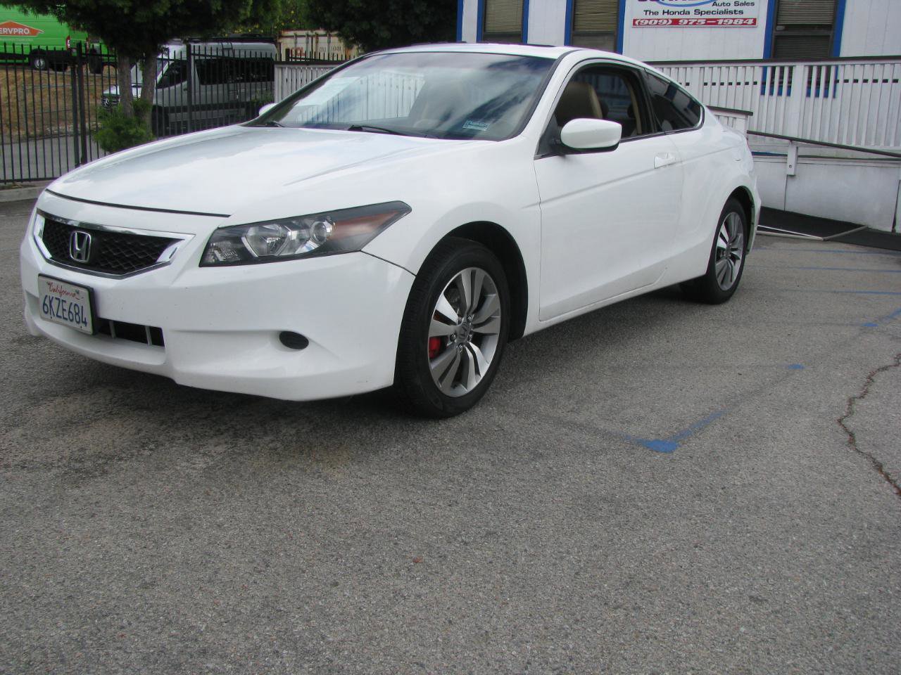 Used 2010 Honda Accord EX-L image 2