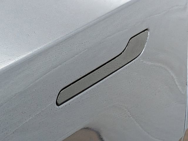 Used 2022 Tesla Model Y Performance image 9