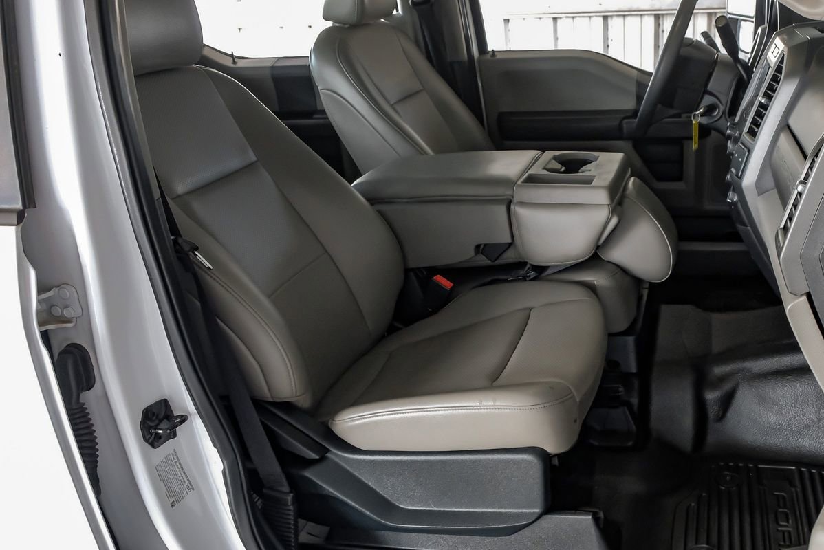 Used 2021 Ford F550 4x4 Crew Cab Super Duty w/ Power Equipment Group image 29