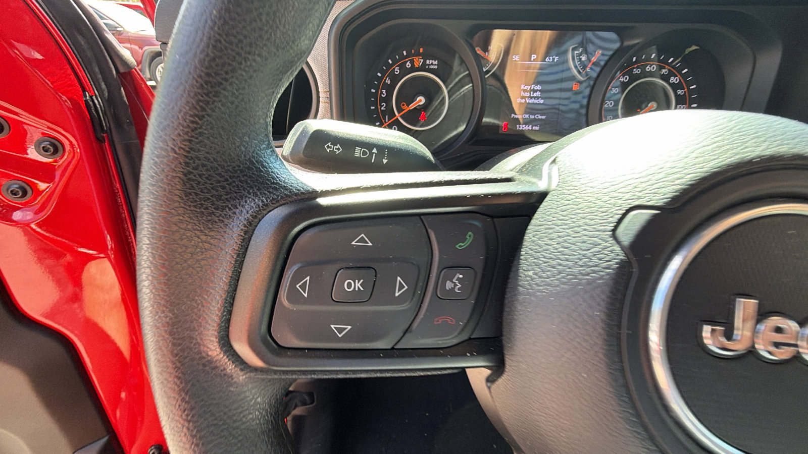 Used 2025 Jeep Gladiator Sport AWD/4WD image 27