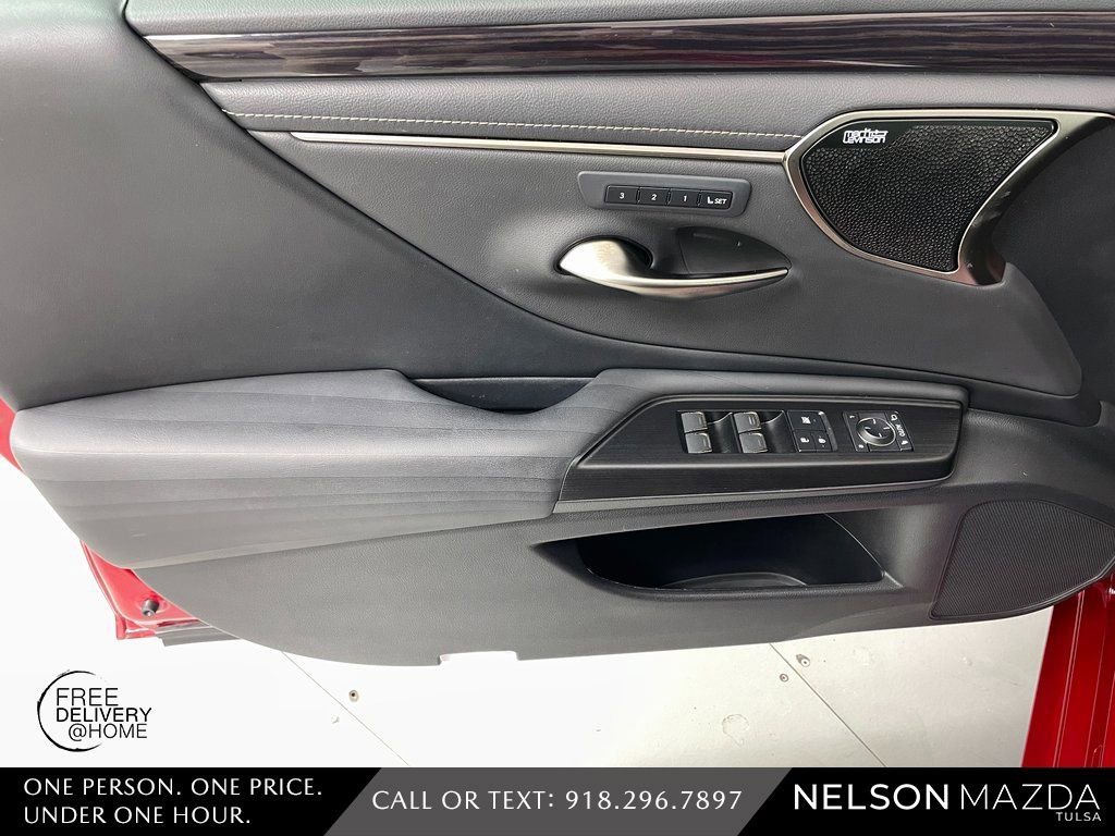 Used 2021 Lexus ES 300h w/ Premium Package image 19