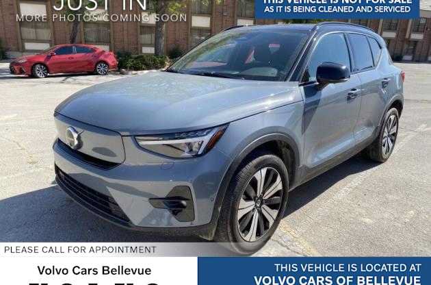 Used 2023 Volvo XC40 Recharge Plus w/ Protection Package Premier