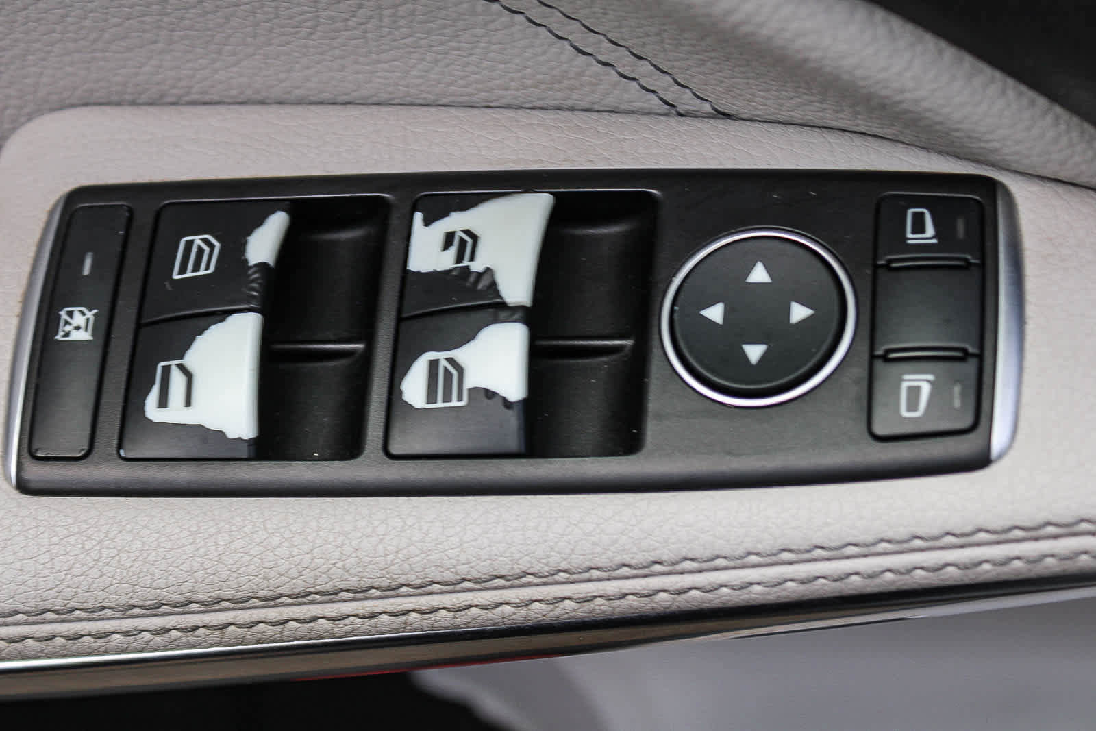 Used 2016 Mercedes-Benz GLA 250 image 17