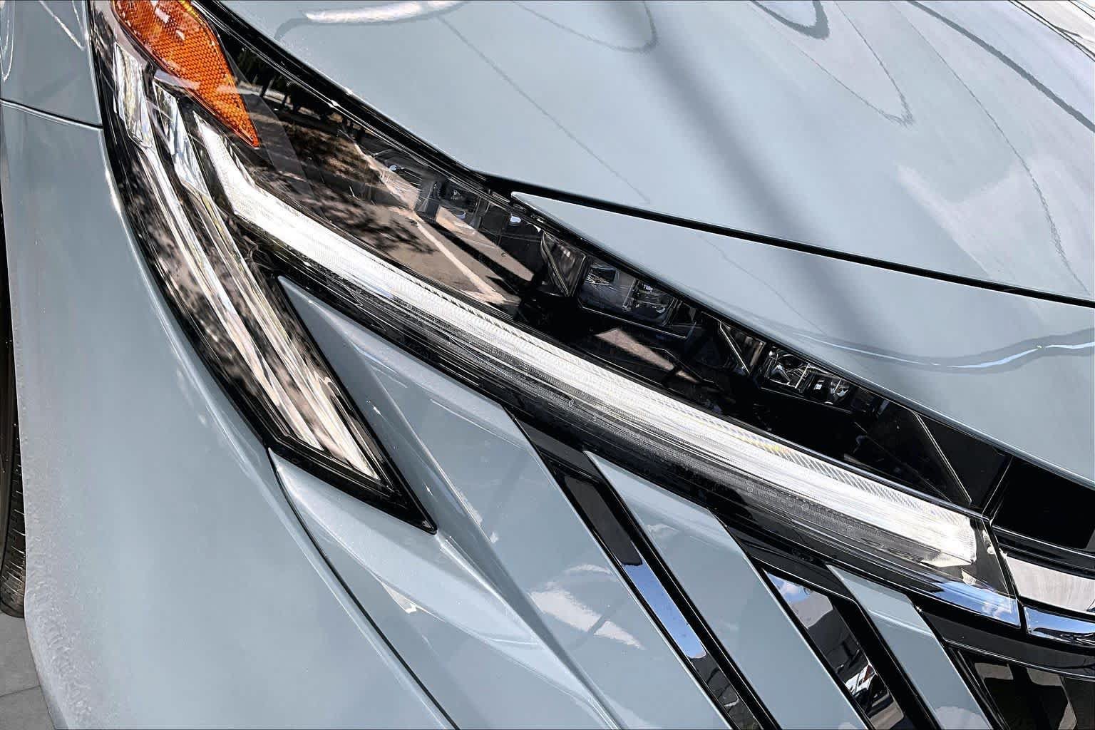 New 2026 Nissan Sentra SV w/ SV Convenience Package FWD image 13