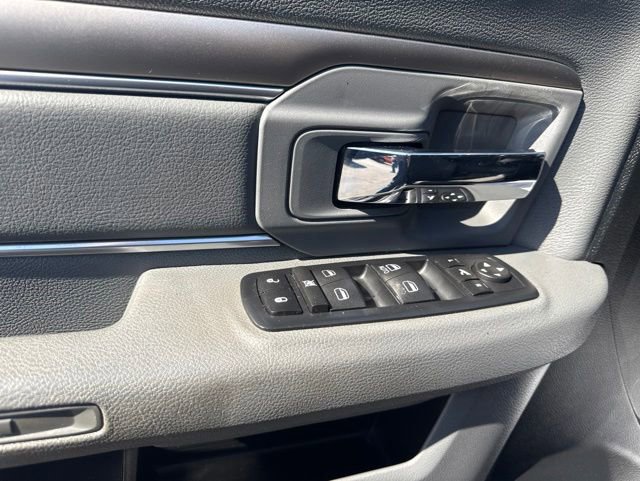 Used 2016 RAM 1500 Big Horn AWD/4WD image 12