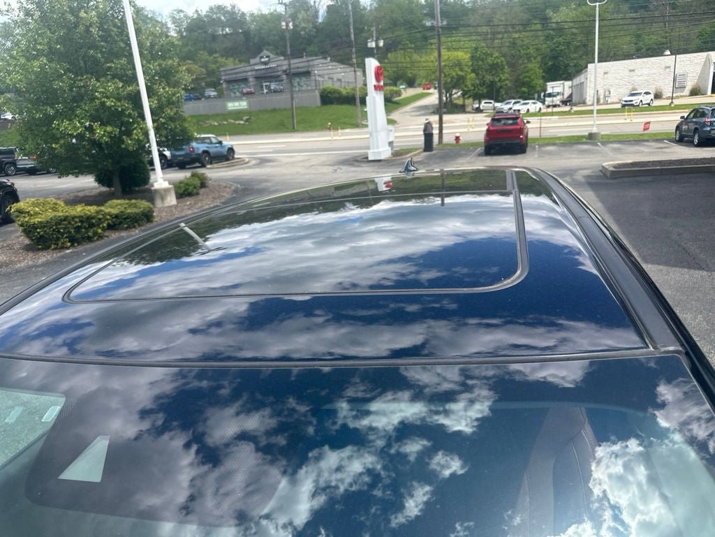 Used 2021 Acura RDX AWD w/ Technology Package image 4