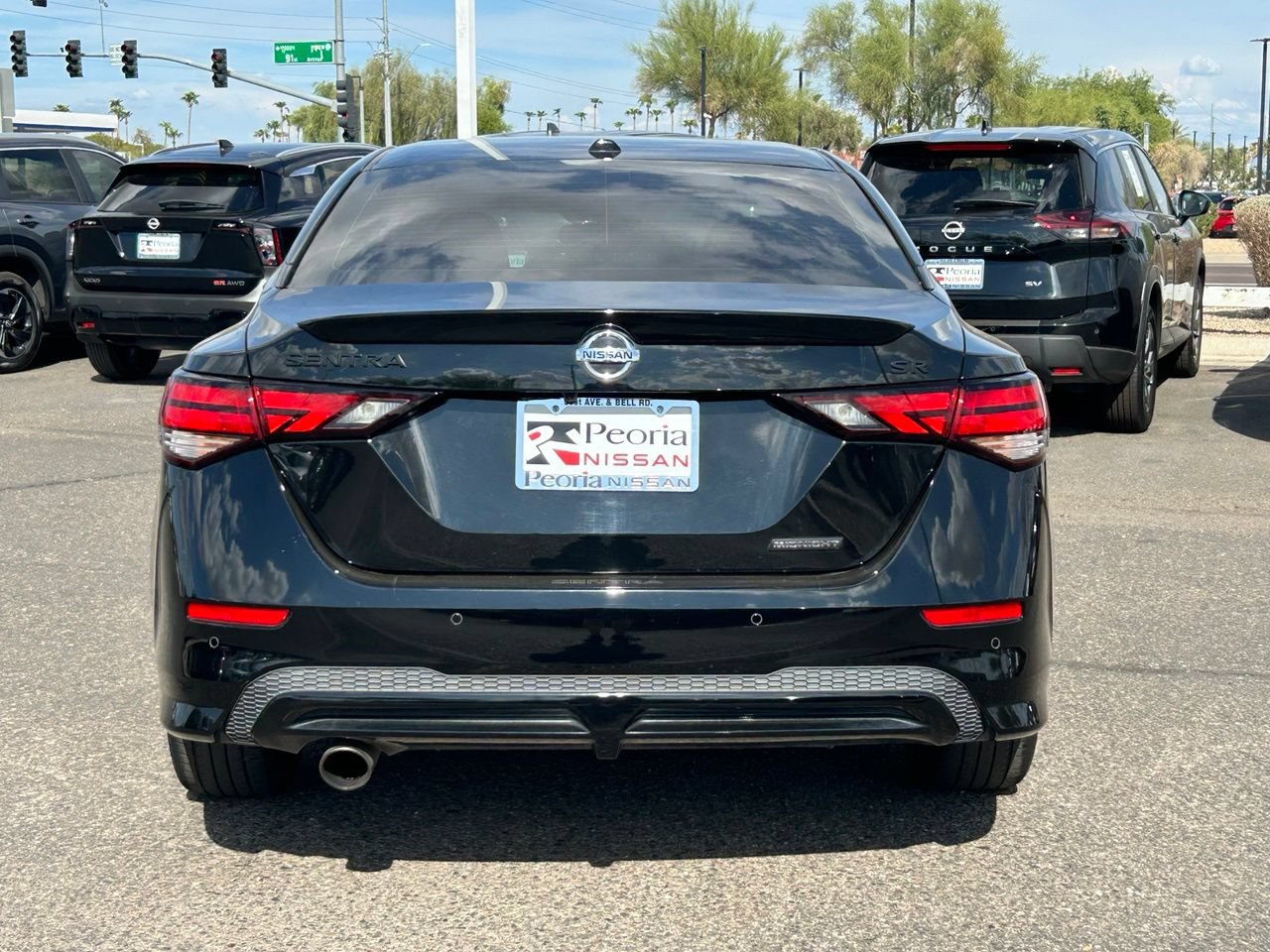 Certified 2023 Nissan Sentra SR w/ Midnight Edition Package FWD image 5