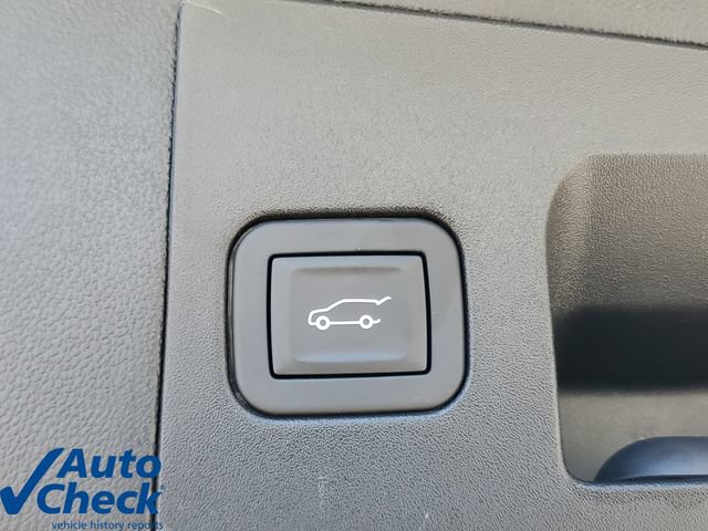 Certified 2025 Cadillac XT5 Premium Luxury FWD image 11