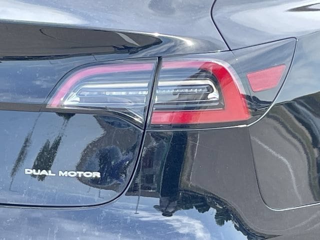 Used 2021 Tesla Model 3 Long Range AWD/4WD image 6