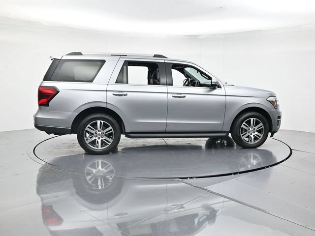 Certified 2024 Ford Expedition Limited RWD image 2