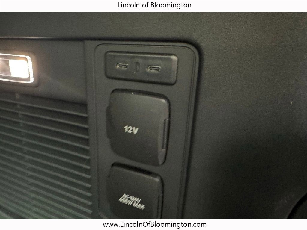 New 2025 Lincoln Navigator L Reserve image 25