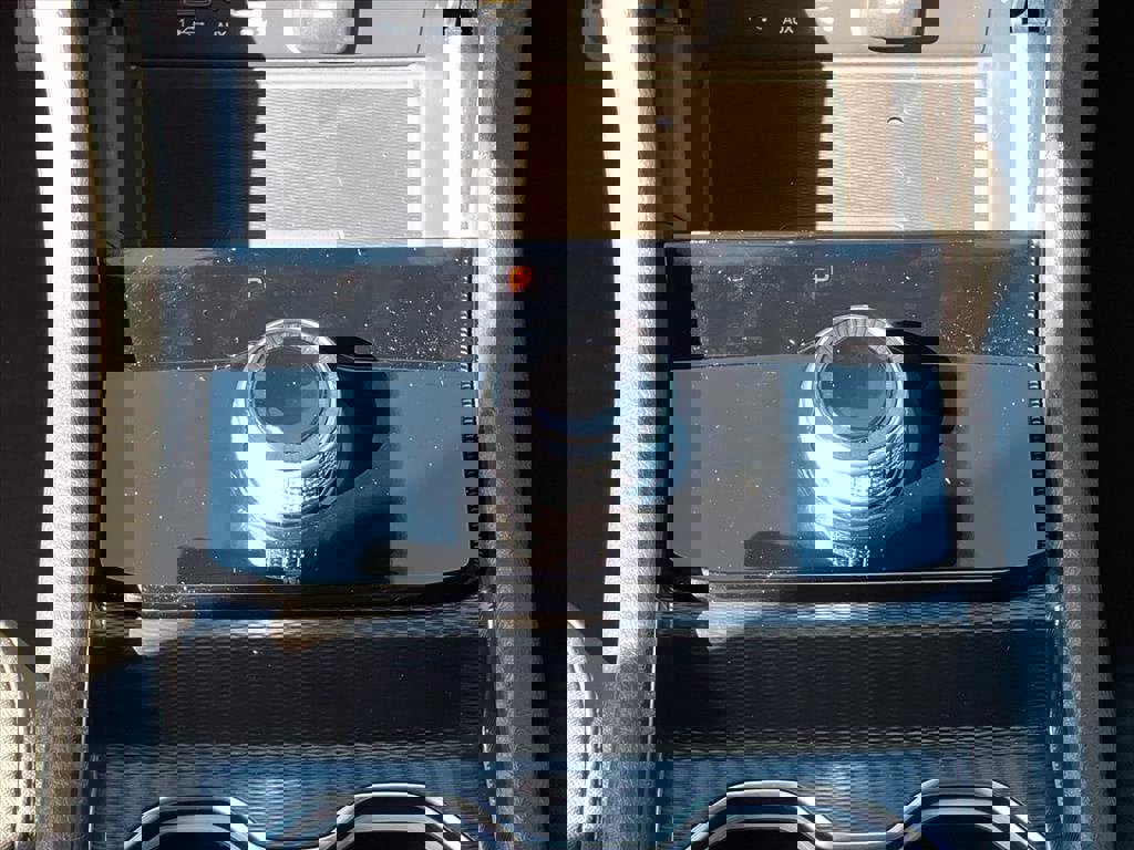 New 2025 Jeep Grand Cherokee L Laredo w/ Luxury Tech Group I image 11