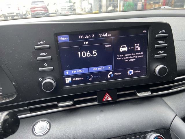 Used 2023 Hyundai Elantra SEL w/ Cargo Package image 16