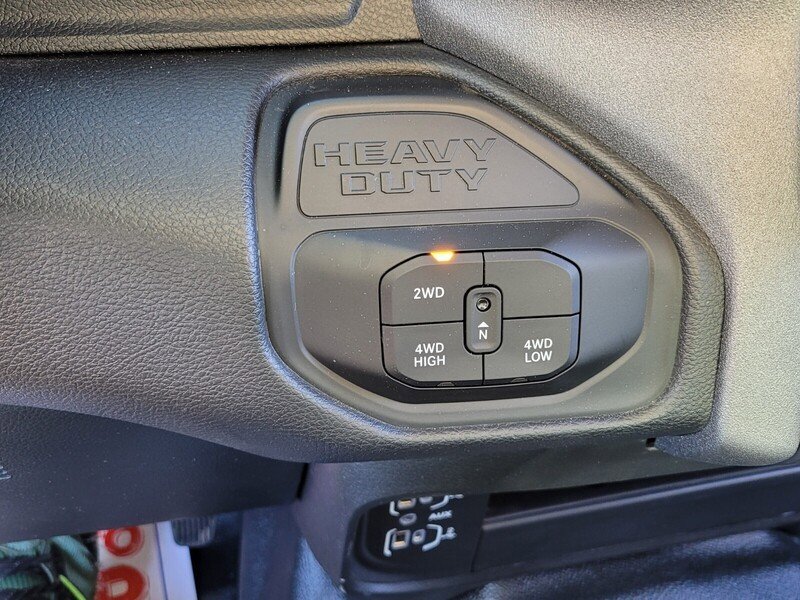 Used 2025 RAM 3500 Tradesman w/ Chrome Appearance Group AWD/4WD image 21
