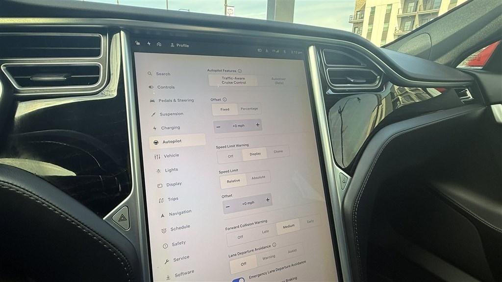 Used 2018 Tesla Model S 75D AWD/4WD image 37