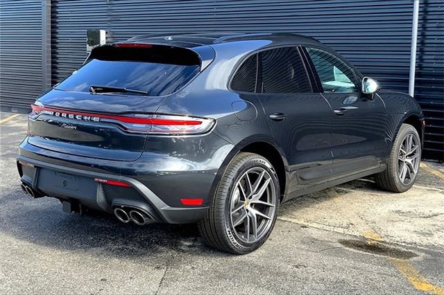Certified 2026 Porsche Macan AWD/4WD image 10