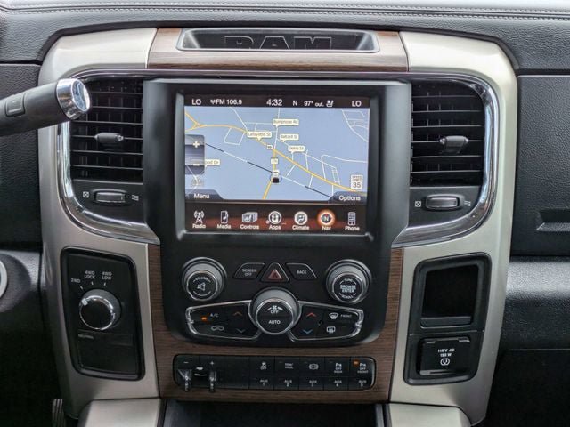 Used 2017 RAM 3500 Laramie w/ Convenience Group AWD/4WD image 18