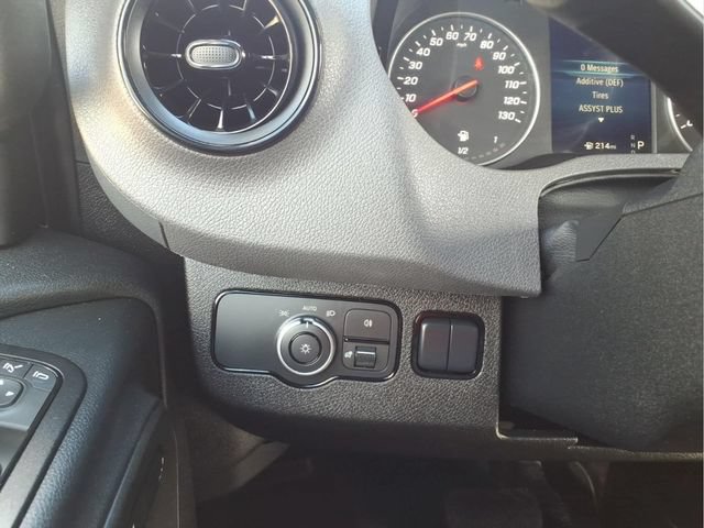 Used 2025 Mercedes-Benz Sprinter 2500 image 13