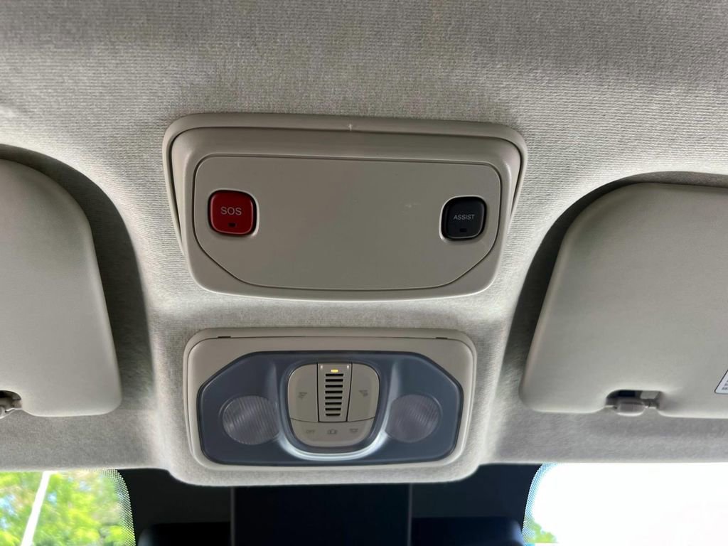 Used 2024 RAM ProMaster 1500 w/ Convenience Group image 18