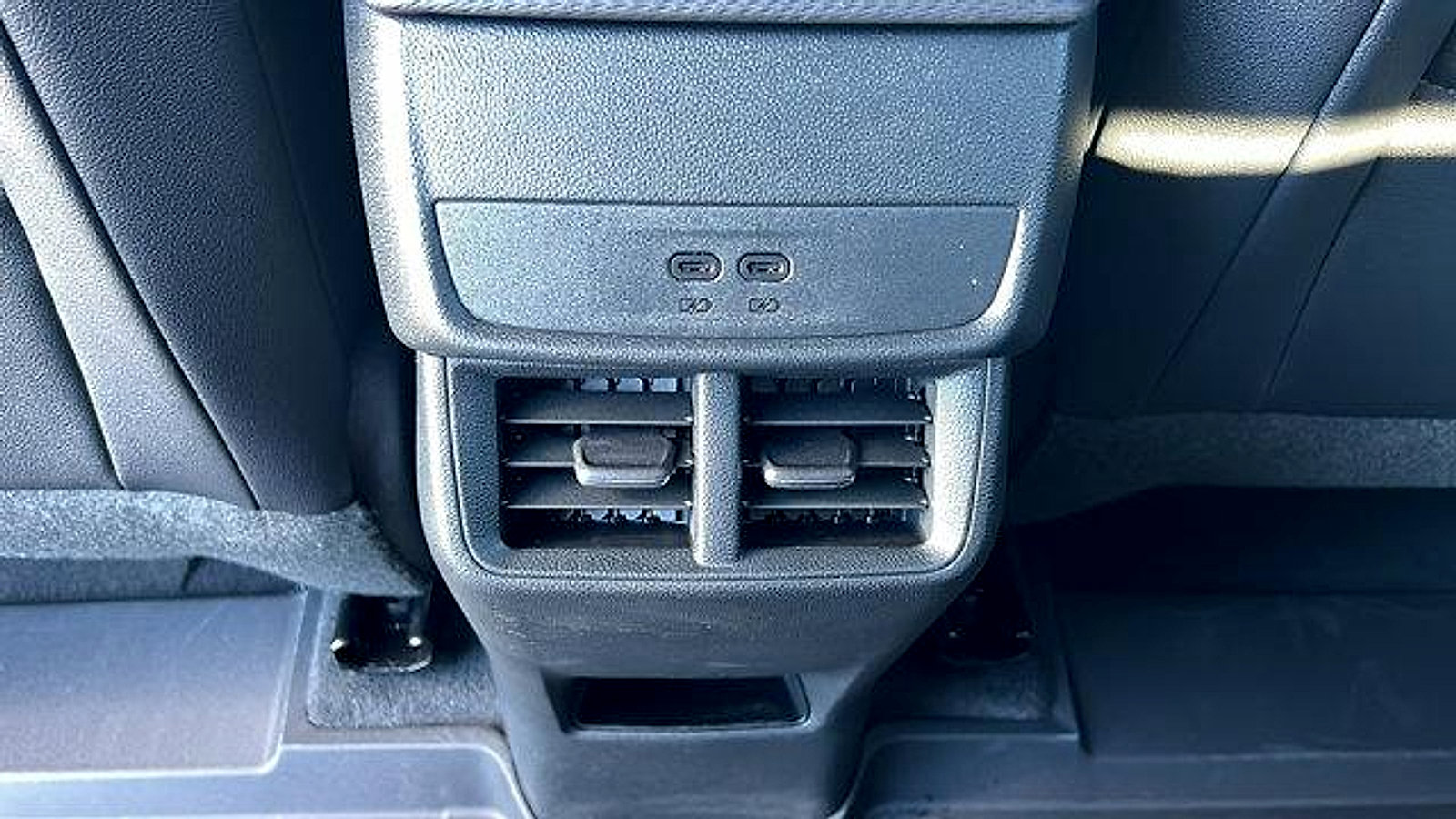 New 2026 Chevrolet Equinox LT w/ Convenience Package II image 14