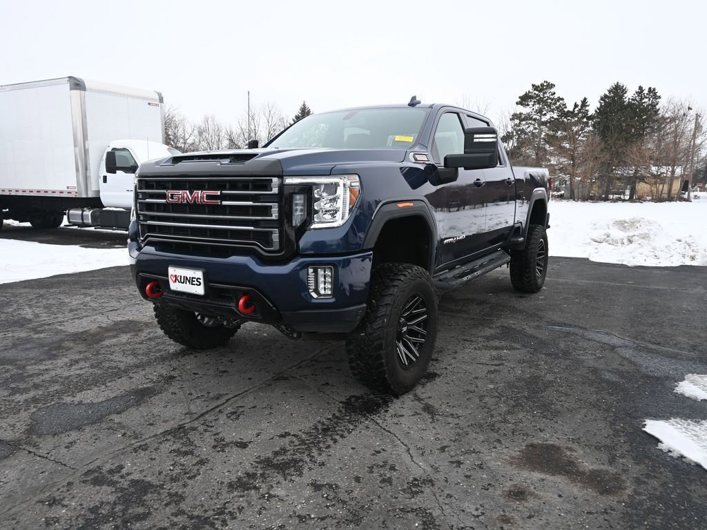 Used 2021 GMC Sierra 2500 AT4 image 3