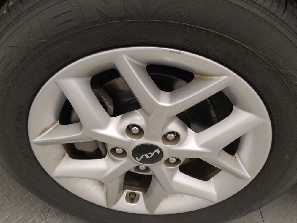 Used 2023 Kia Soul LX w/ LX Technology Package image 31
