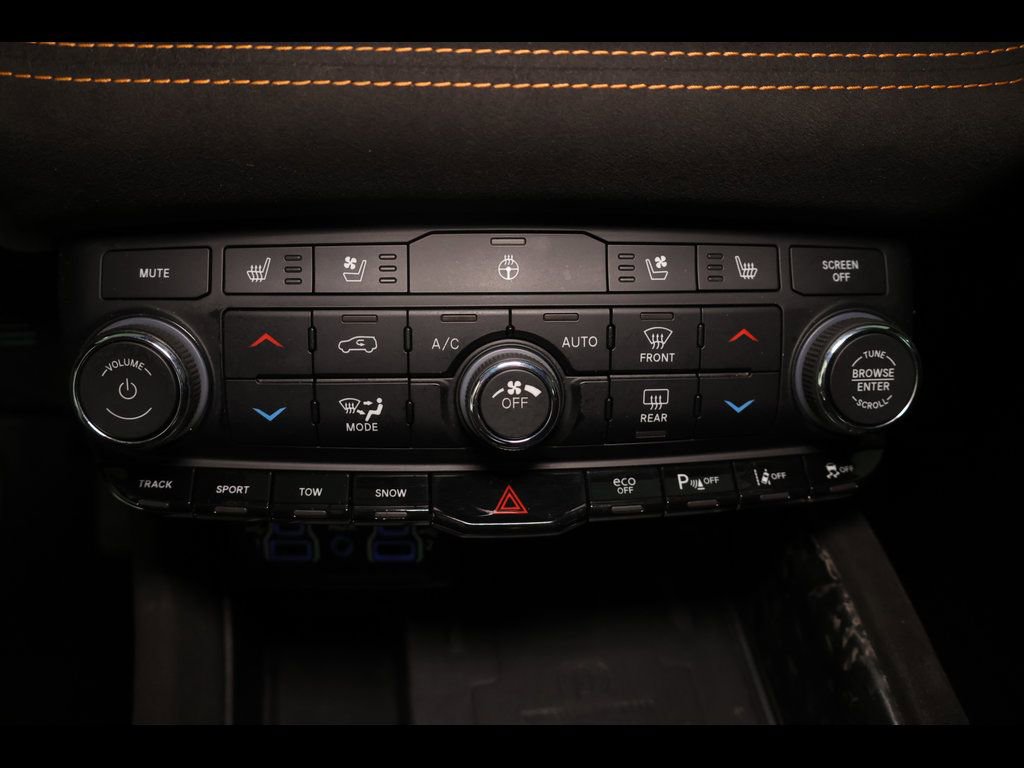 Used 2023 Dodge Durango R/T w/ Hemi Orange Plus Package AWD/4WD image 28