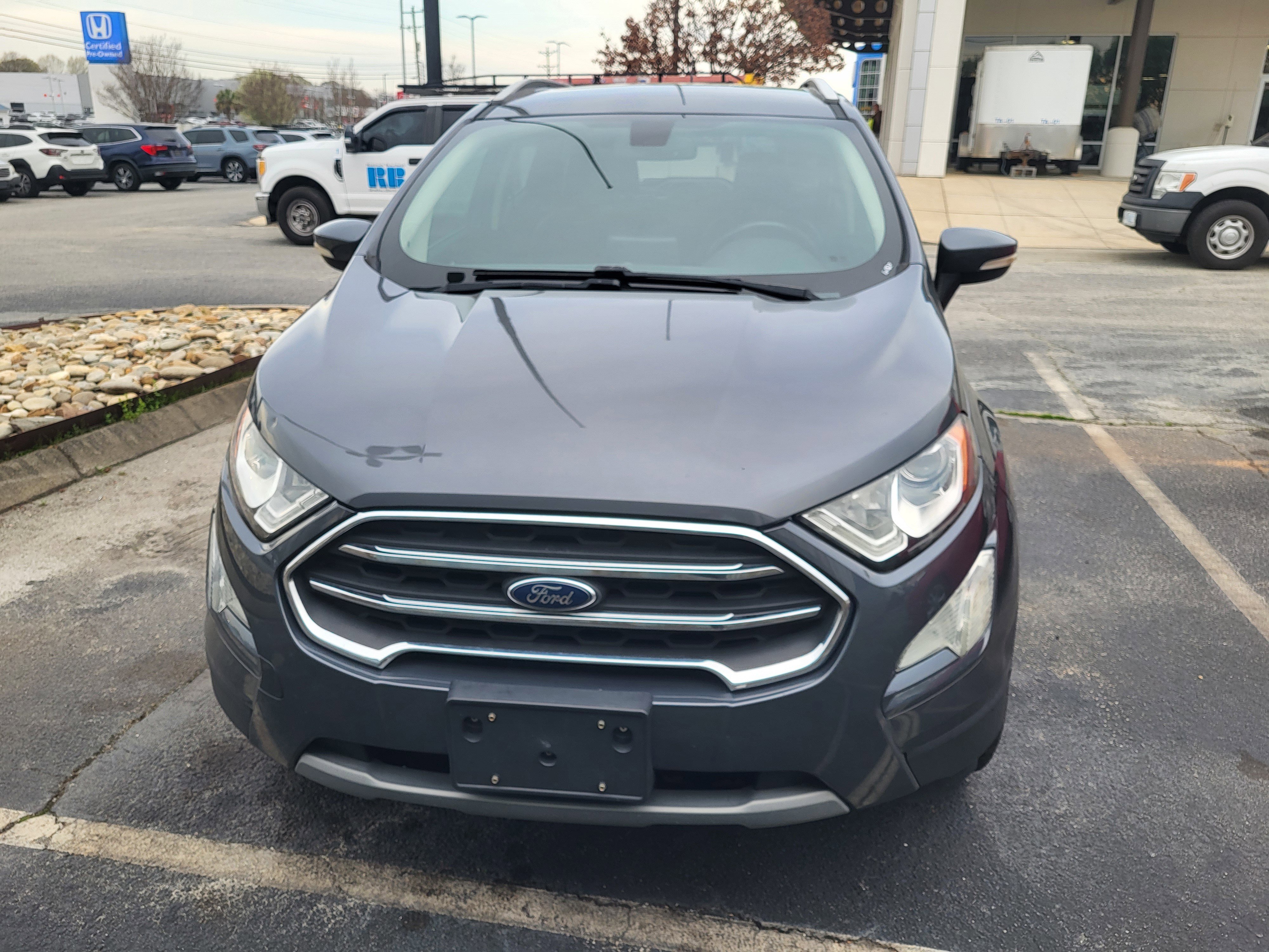 Used 2020 Ford EcoSport Titanium image 2