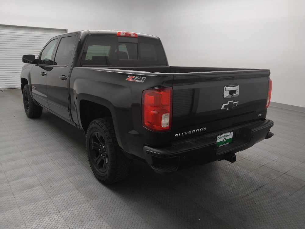 Used 2018 Chevrolet Silverado 1500 LTZ Z71 w/ Midnight Edition AWD/4WD image 5