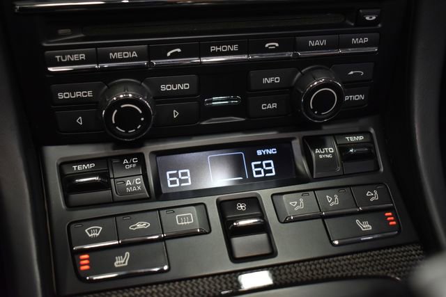 Used 2015 Porsche Boxster GTS image 18