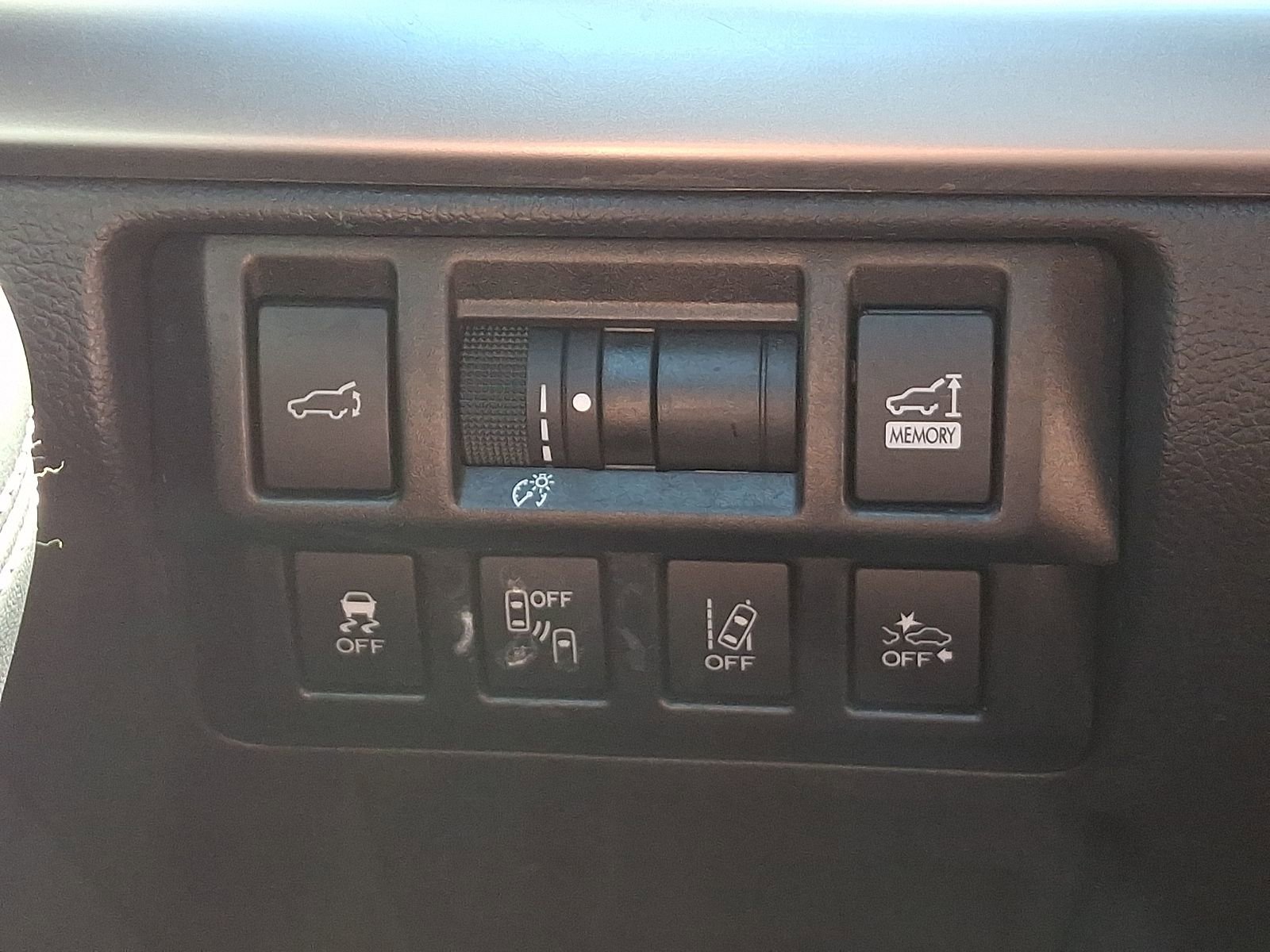 Used 2019 Subaru Outback 2.5i Limited w/ Protection Package #1 AWD/4WD image 23
