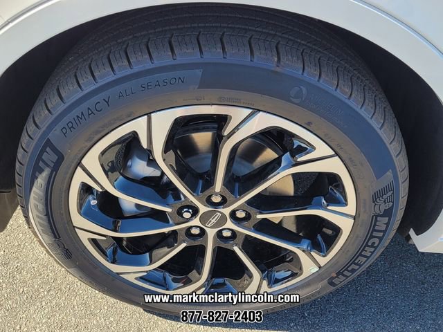 New 2026 Lincoln Nautilus Reserve image 13