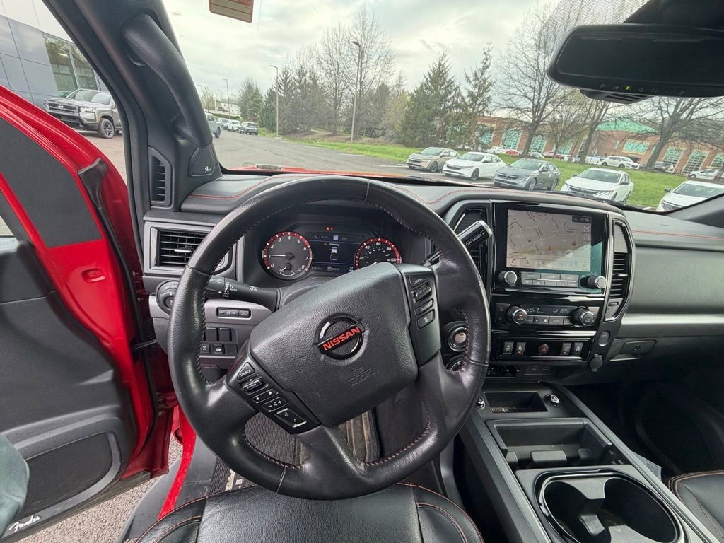 Used 2020 Nissan Titan PRO-4X w/ Pro-4x Convenience Package image 9