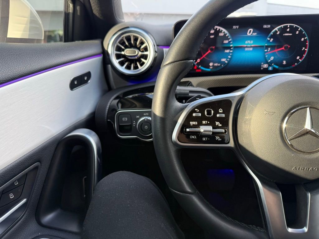 Used 2022 Mercedes-Benz A 220 image 7