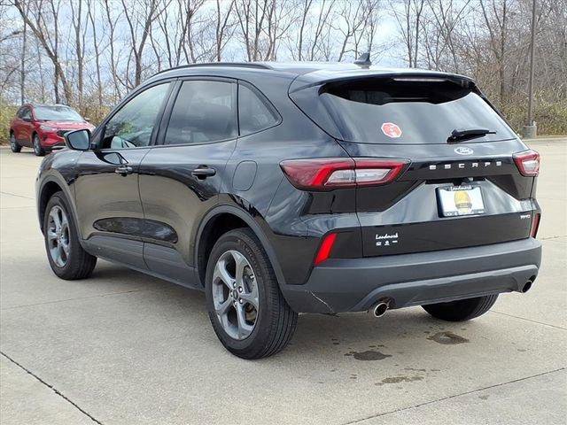Used 2025 Ford Escape ST-Line Select image 3