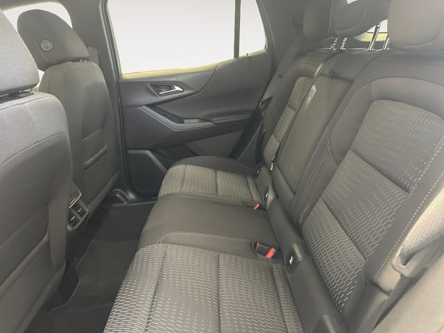 Used 2025 Chevrolet Equinox LT FWD image 13