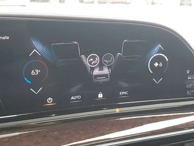 Used 2021 Cadillac Escalade Premium Luxury Platinum w/ Heavy-Duty Trailer Package AWD/4WD image 15