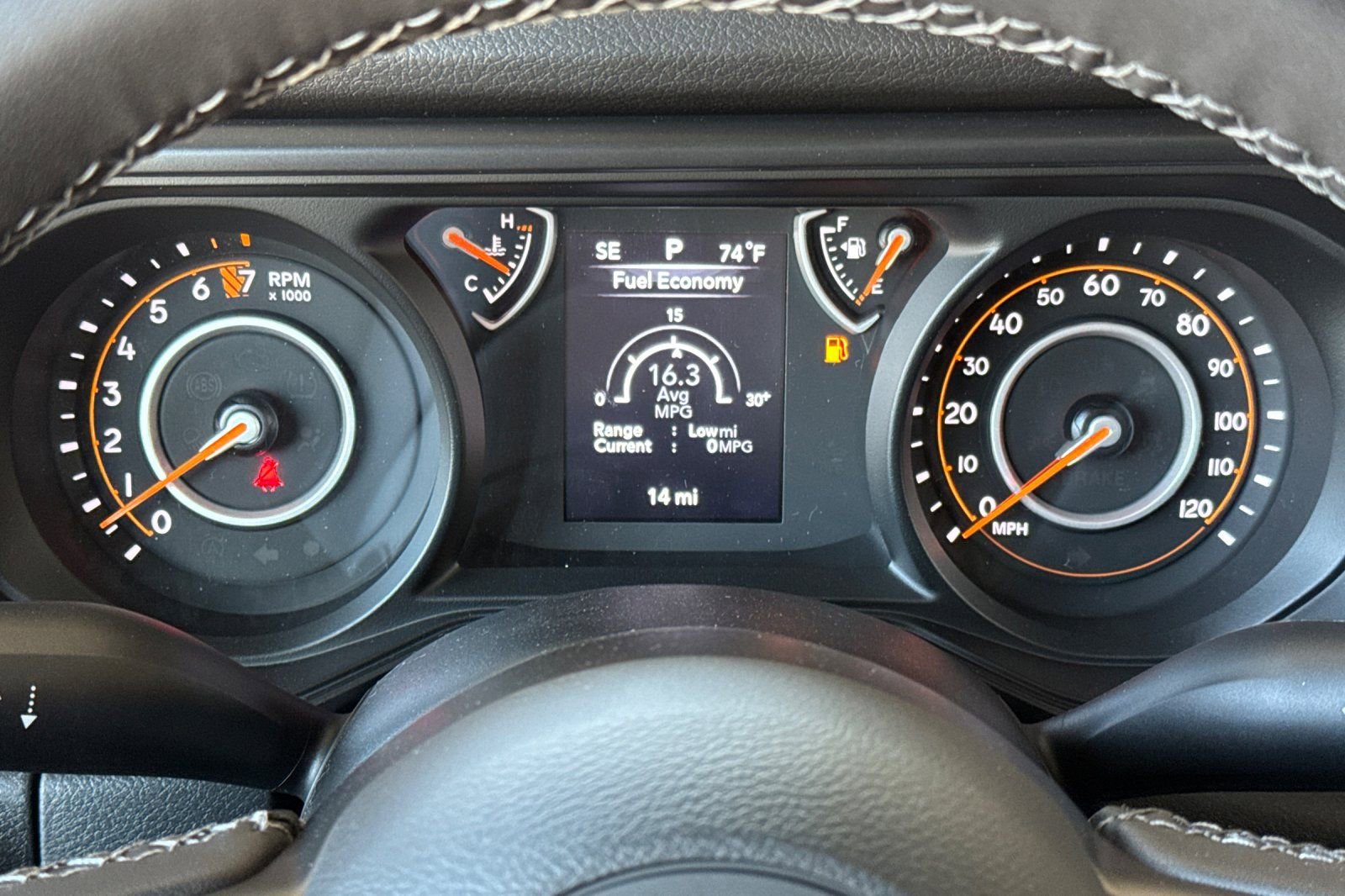 New 2025 Jeep Gladiator Sport image 22