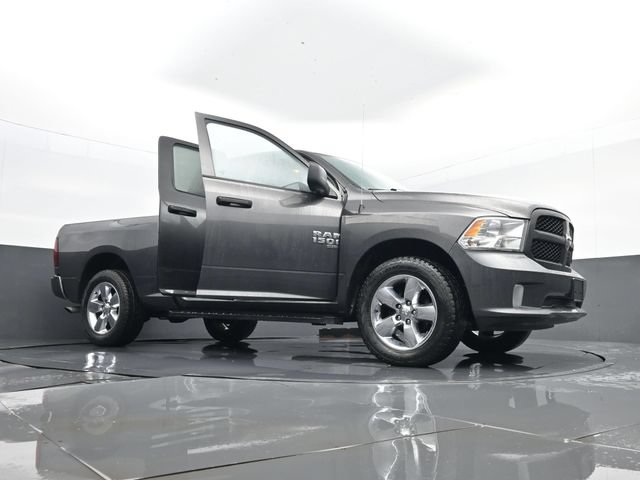Used 2019 RAM 1500 Express w/ Express Value Package AWD/4WD image 30