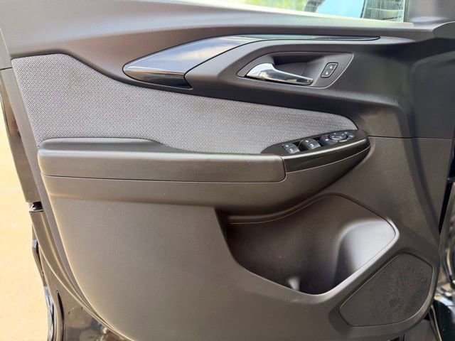 Certified 2023 Chevrolet TrailBlazer LT w/ Convenience Package FWD image 19