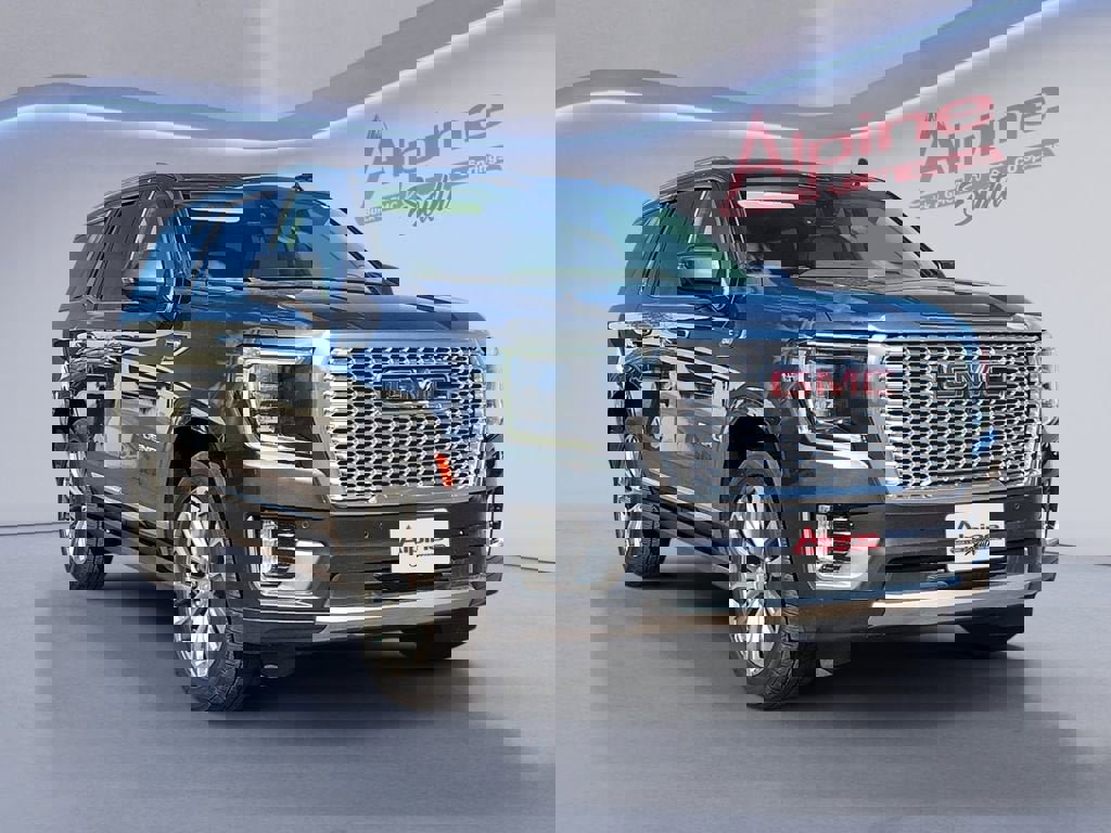Used 2021 GMC Yukon Denali w/ Denali Premium Package image 7
