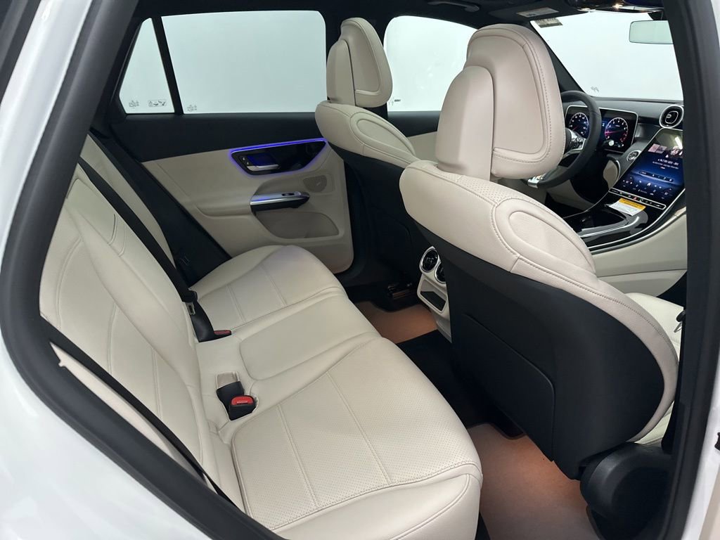 New 2026 Mercedes-Benz GLC 300 image 23
