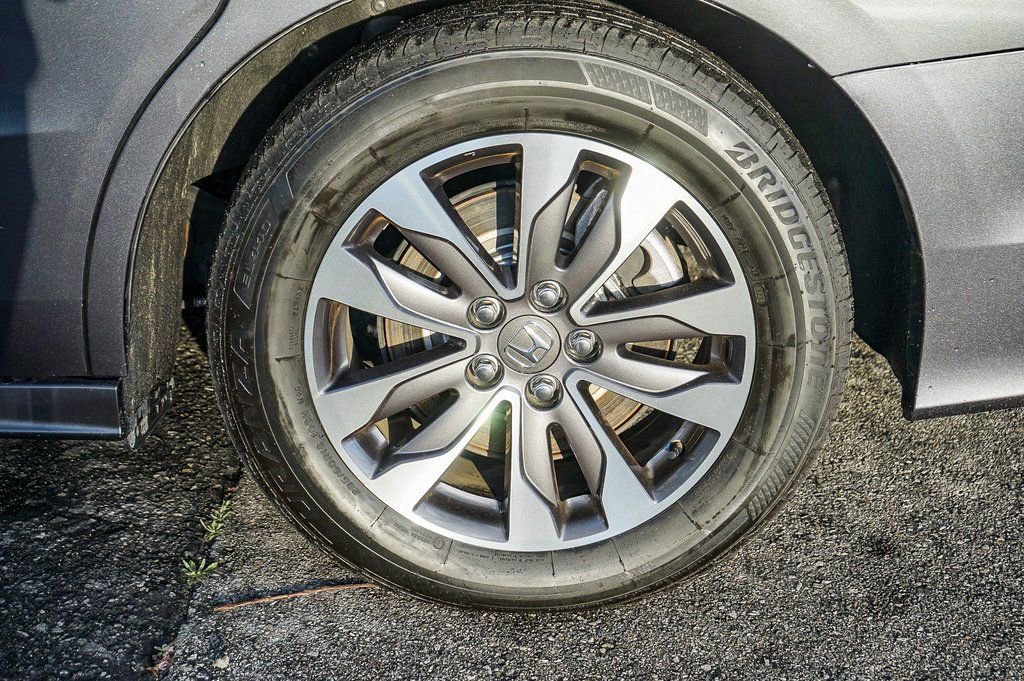 Used 2023 Honda Odyssey EX-L image 10